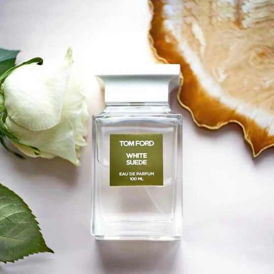 White Suede Eau De Parfum
